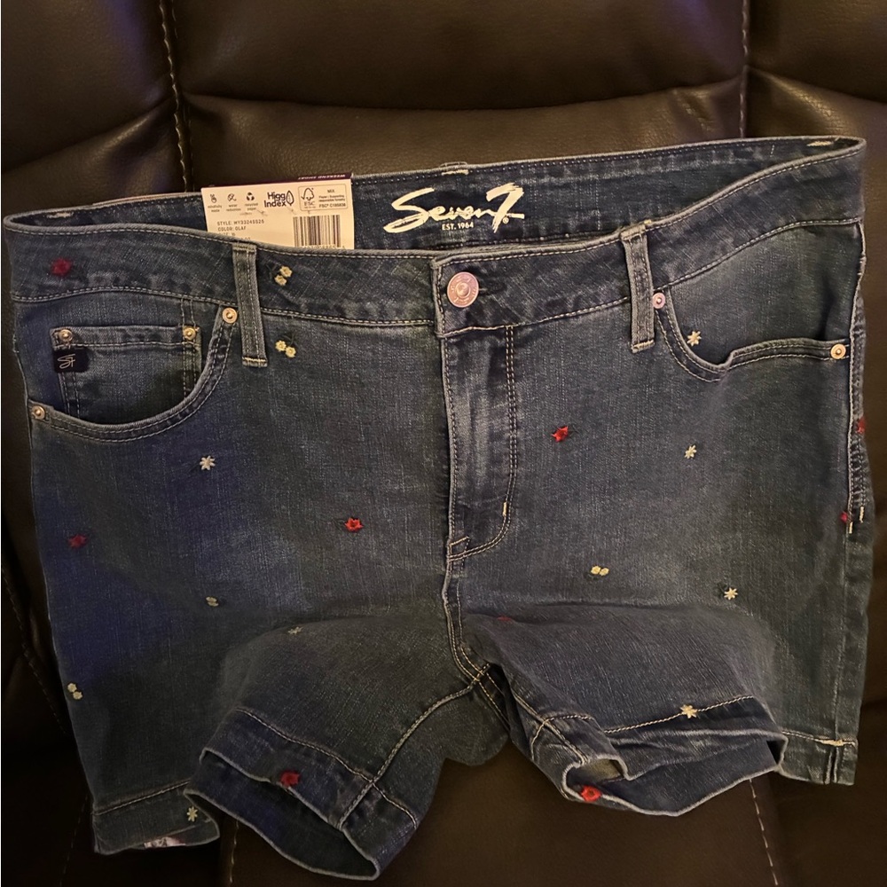 Seven7 Women's Blue Denim Shorts